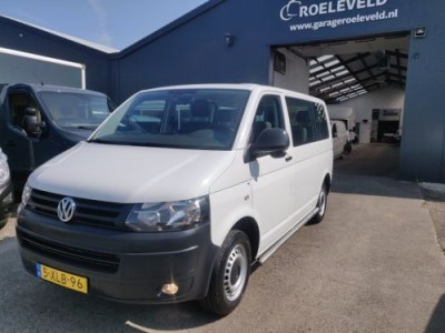 Volkswagen Transporter Kombi 2.0 TDI PERSONENBUS AUTOM